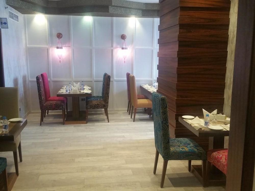 Palm Boutique Hotel DDjeddah Extérieur photo